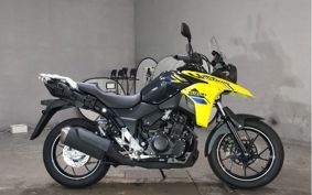 SUZUKI V-STROM 250 DS12E