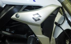 SUZUKI GSR750 A 2012