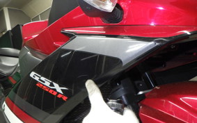 SUZUKI GSX250R 2004