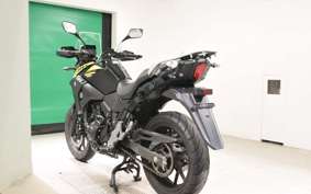 SUZUKI Vｽﾄﾛｰﾑ250A 2026