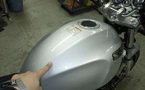 SUZUKI INAZUMA 1200 (GSX1200) 2000 GV76A