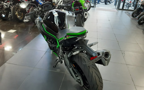 KAWASAKI H2 SE 2025 ZRT00R