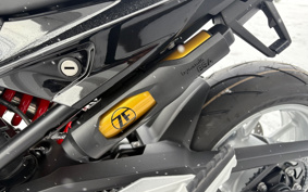 BMW F900R PREMIUM  LINE 2024 0K11