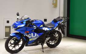 SUZUKI GSX-R125 DL33B
