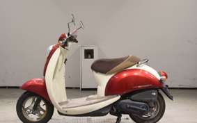 HONDA CREA SCOOPY I AF55