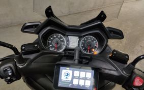 YAMAHA X-MAX 250 SG42J