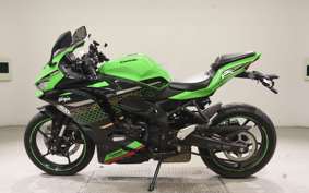 KAWASAKI ZX-25R 2015 ZX250E