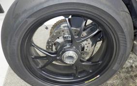 DUCATI STREETFIGHTER V4 S 2021