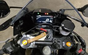 YAMAHA YZF-R7 2023 RM39J