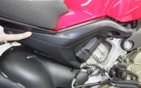 DUCATI STREETFIGHTER V4 S 2020