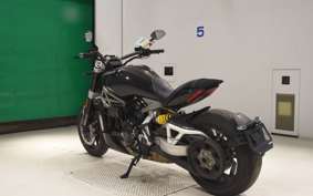 DUCATI DIAVEL X S 2016