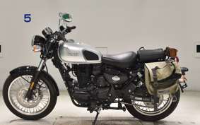 BENELLI インペリアーレ400 2023