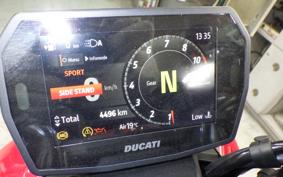 DUCATI ストリート FIGHTER V2S 2025