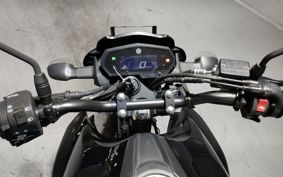YAMAHA FZ25 RG69