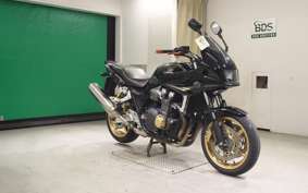 HONDA CB1300SB SUPER BOLDOR A 2014 SC54