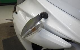 YAMAHA YZF-R125