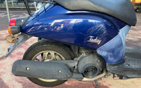 SUZUKI SKYWAVE 250S-1