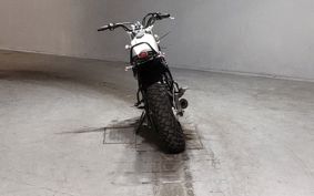 YAMAHA TW200 DG07J