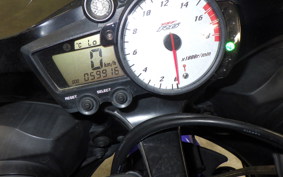 YAMAHA YZF-R6 2003