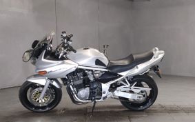 SUZUKI BANDIT1200S 2006 GV77A