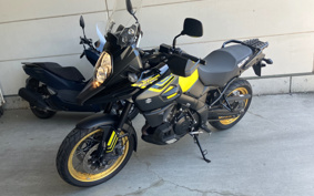 SUZUKI DL1000 ( V-Strom 1000 ) 2020 VU51A