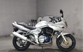 SUZUKI BANDIT1200S 2003 GV77A