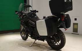 TRIUMPH TIGER 800 2013