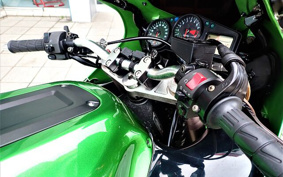 KAWASAKI ZX 1200 NINJA R 2002 ZXT20A