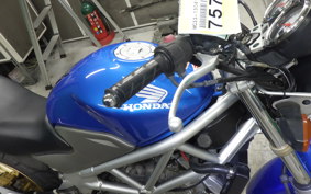 HONDA VTR 250 Gen. 2 MC33