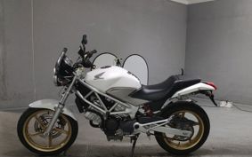 HONDA VTR 250 MC33