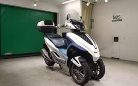 PIAGGIO MP3 300 2015