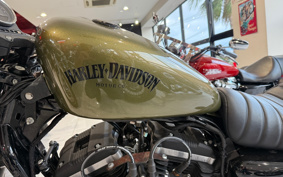 HARLEY XL883N 2016 LE2