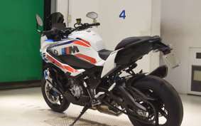 BMW M1000XR 2024