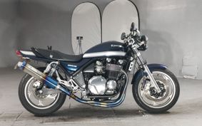 KAWASAKI ZEPHYR1100 ZRT10A
