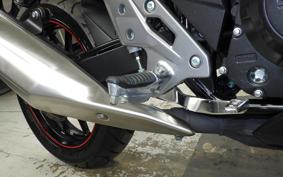 SUZUKI GSX250RA 2002