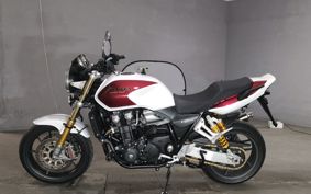HONDA CB1300SF SUPER FOUR Special 2025 SC54