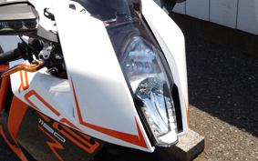 KTM 1190 RC8 R 2014 VR440