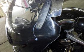 TRIUMPH BONNEVILLE T100 2025