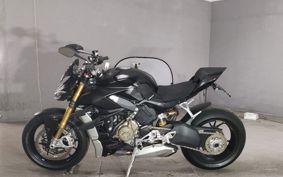DUCATI STREET FIGHTER V4S 1F00AA