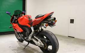 HONDA CBR1000RR 2005 SC57