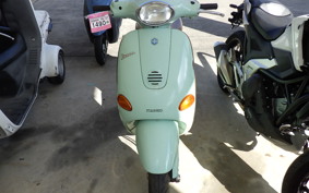 VESPA 125 ET4