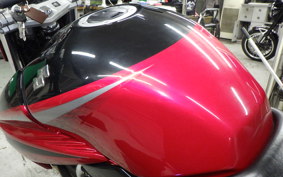 SUZUKI GSR250