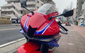 HONDA CBR600RR ABS 2024 PC40