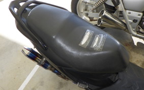 SUZUKI GSR125