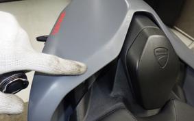 DUCATI STREETFIGHTER V4 S 2023