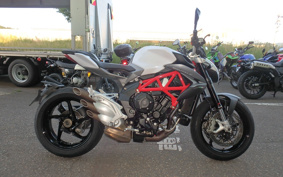 MV AGUSTA BRUTALE 800 2018 B1
