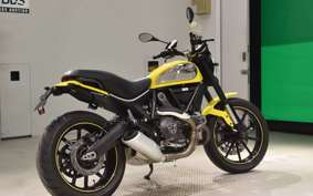 DUCATI SCRAMBLER ICON 2015