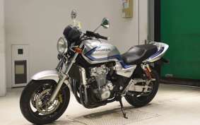 HONDA CB1300SF SUPER FOUR 2000 SC40