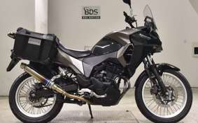 KAWASAKI VERSYS X250Aﾂｱﾗｰ LE250D