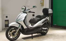 PIAGGIO BEVERLY 500 2006